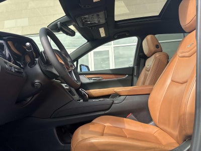 2022 Cadillac XT5 Premium Luxury