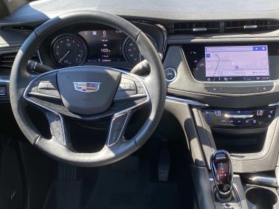 2022 Cadillac XT5 Premium Luxury