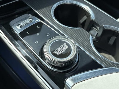 2024 Cadillac LYRIQ Luxury 1