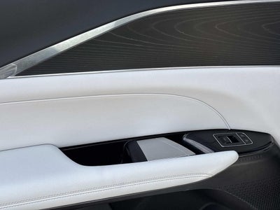 2024 Cadillac LYRIQ Luxury 1