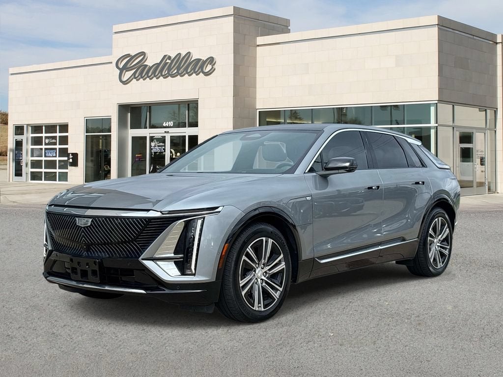 2024 Cadillac LYRIQ Luxury 1