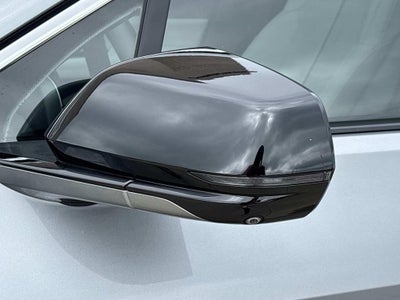 2024 Cadillac LYRIQ Luxury 1