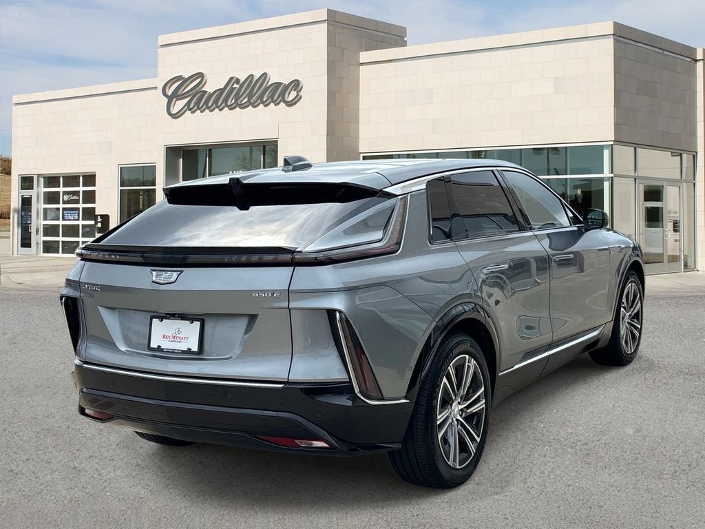 2024 Cadillac LYRIQ Luxury 1