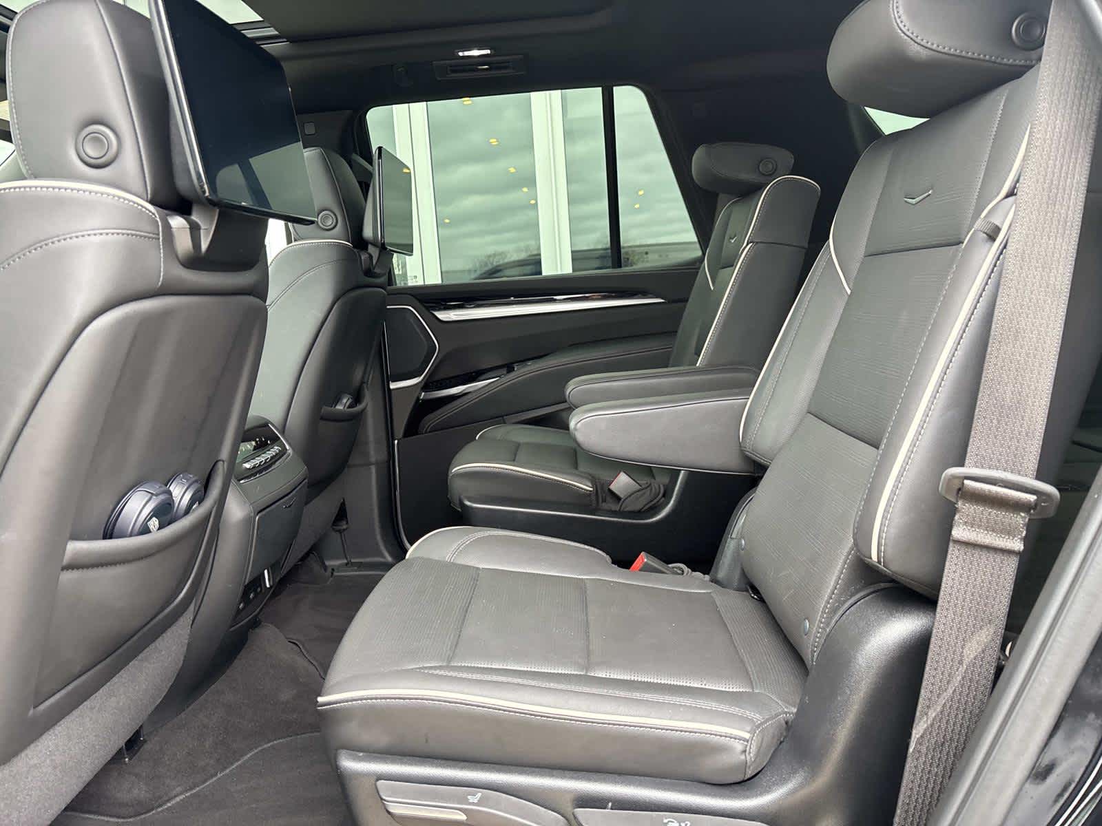 2025 Cadillac Escalade Sport