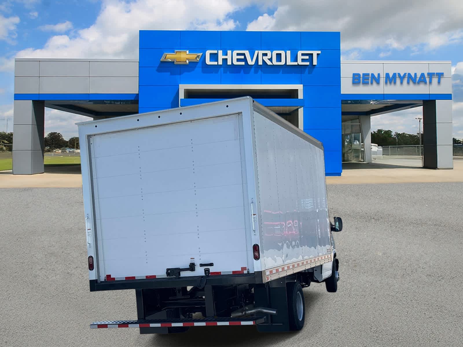 2025 Chevrolet Express Cutaway 3500 1WT