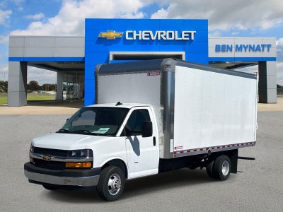 2026 Chevrolet Express Cutaway 3500 1WT