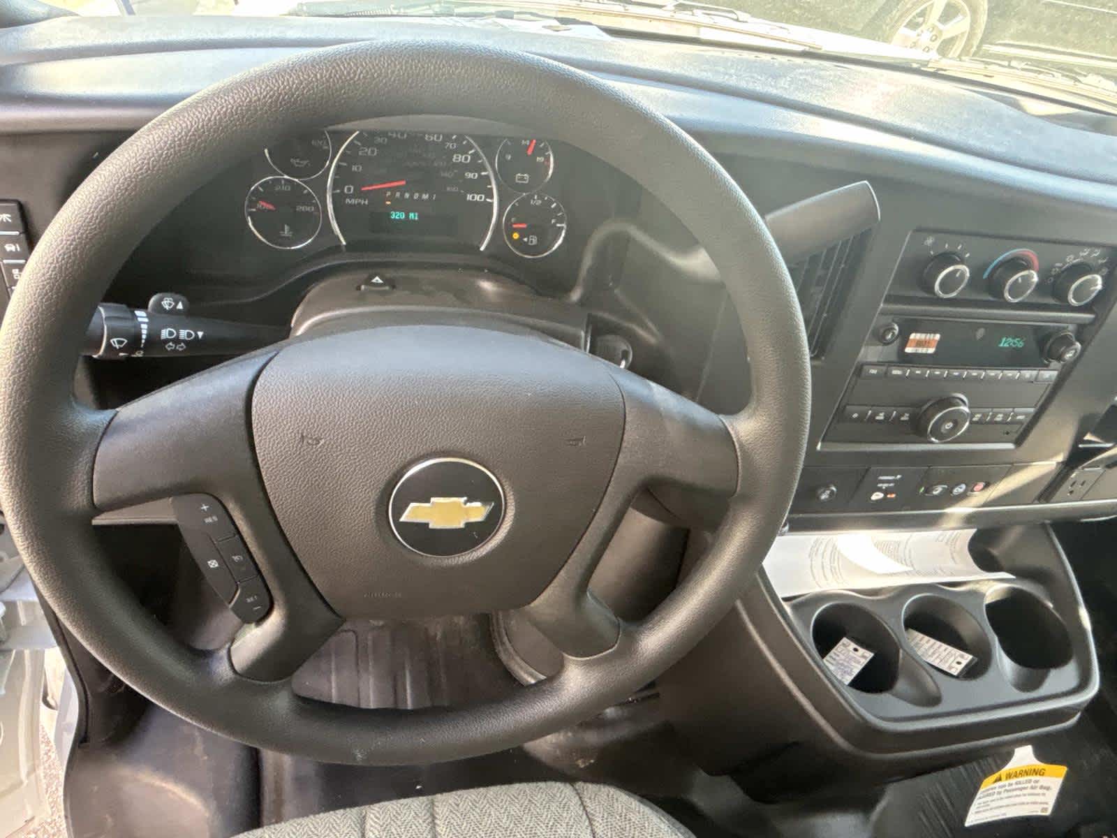 2026 Chevrolet Express Cutaway 3500 1WT