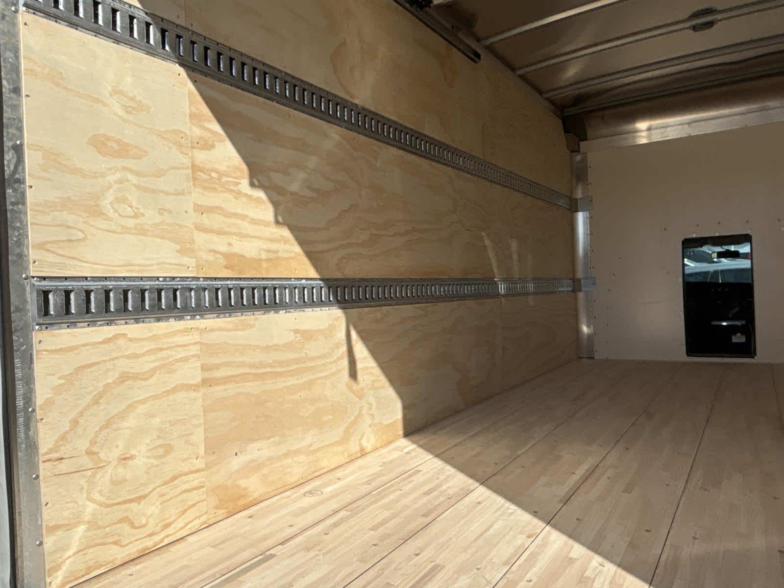 2026 Chevrolet Express Cutaway 3500 1WT