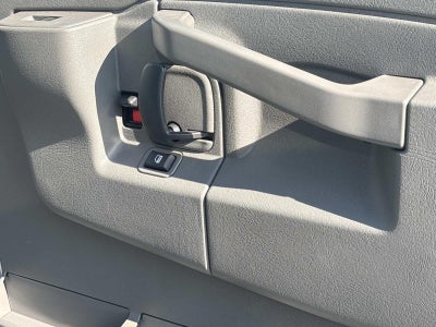 2026 Chevrolet Express Cutaway 3500 1WT