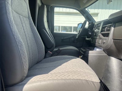 2026 Chevrolet Express Cutaway 3500 1WT