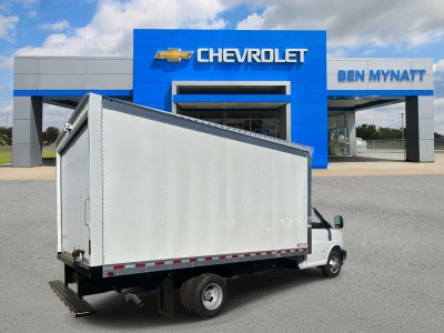 2026 Chevrolet Express Cutaway 3500 1WT