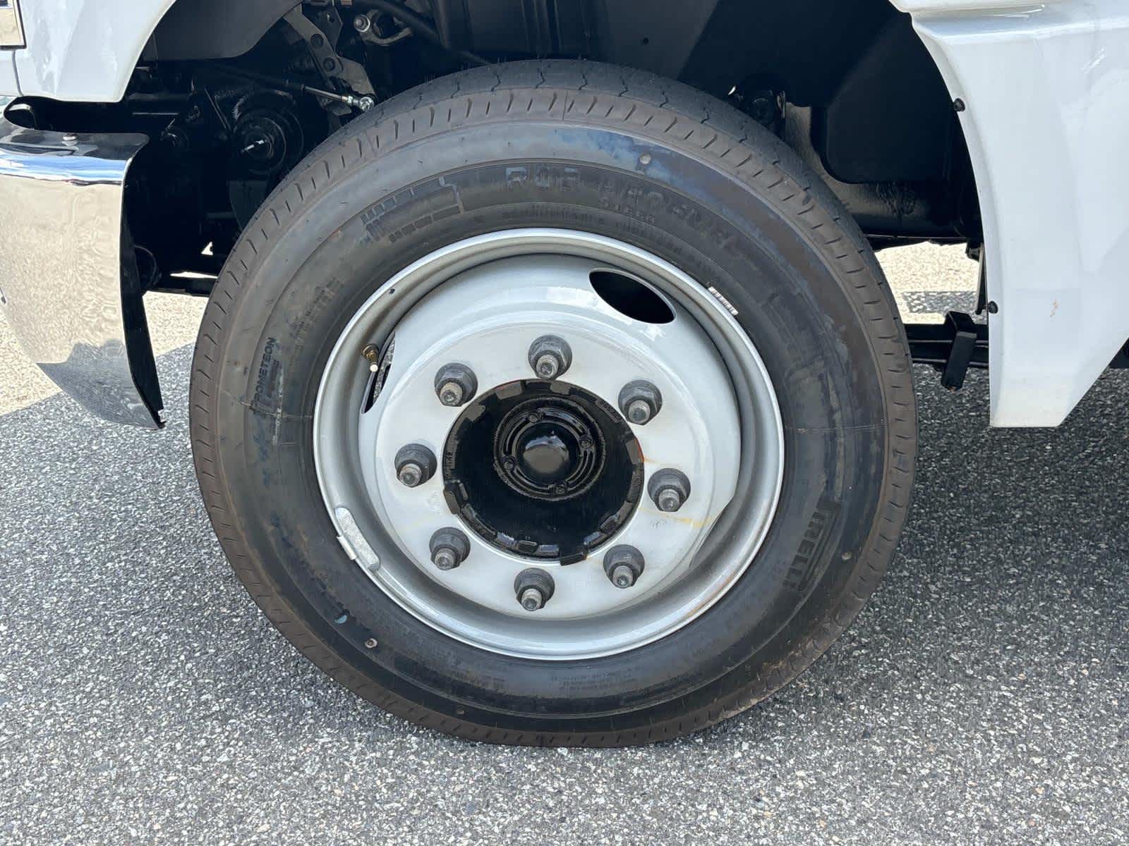 2023 Chevrolet Silverado 5500 HD Work Truck