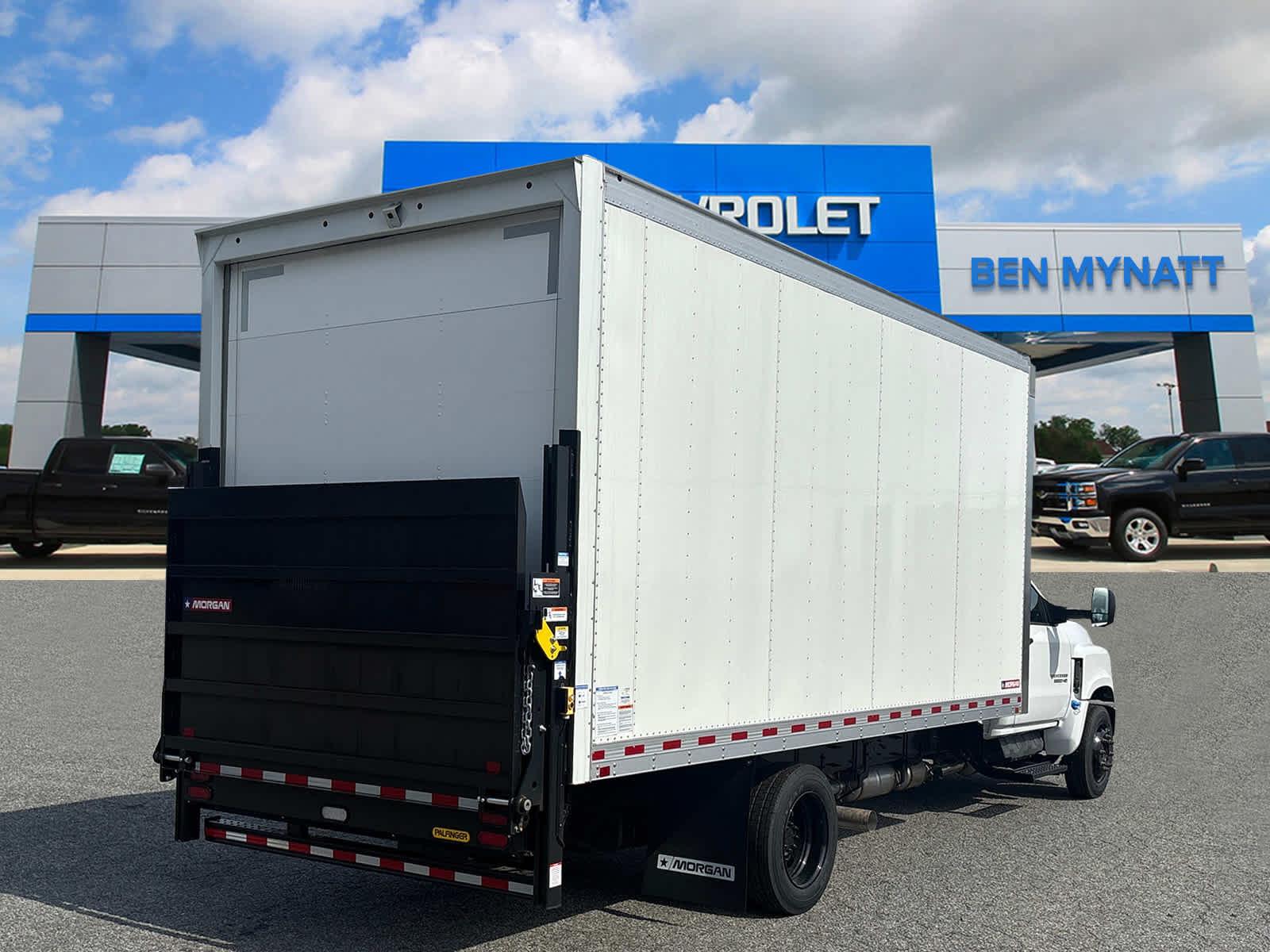 2024 Chevrolet Silverado 5500 HD Work Truck