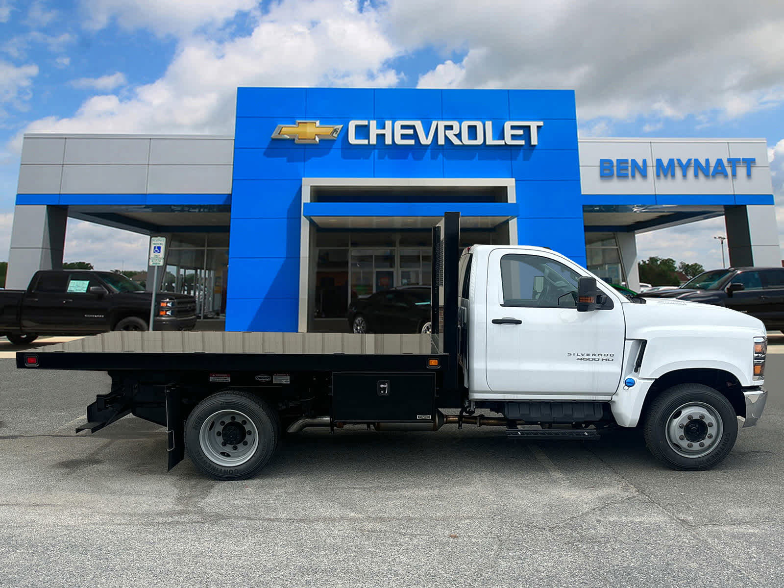 2023 Chevrolet Silverado 4500 HD Work Truck
