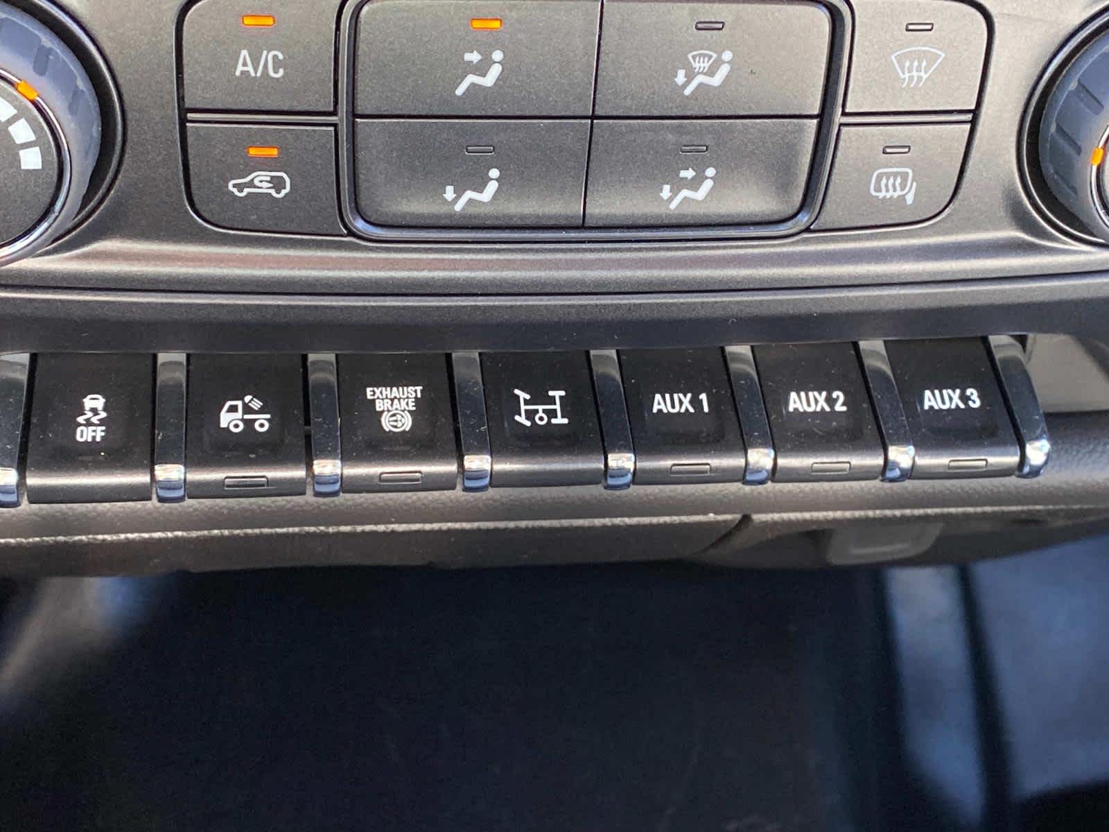 2023 Chevrolet Silverado 5500 HD Work Truck