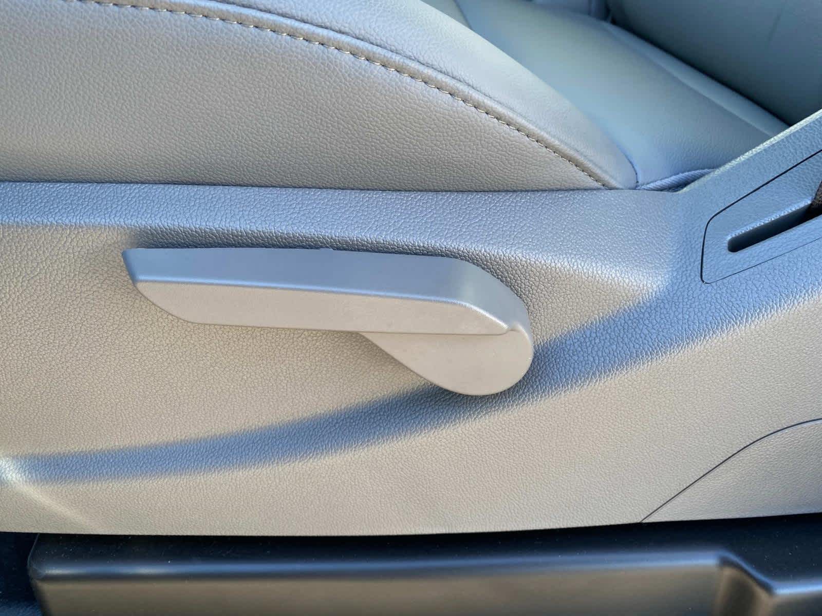 2023 Chevrolet Silverado 5500 HD Work Truck