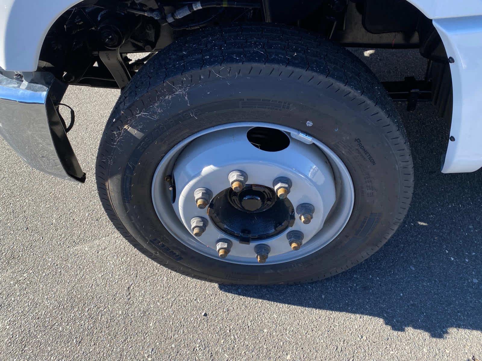 2023 Chevrolet Silverado 5500 HD Work Truck