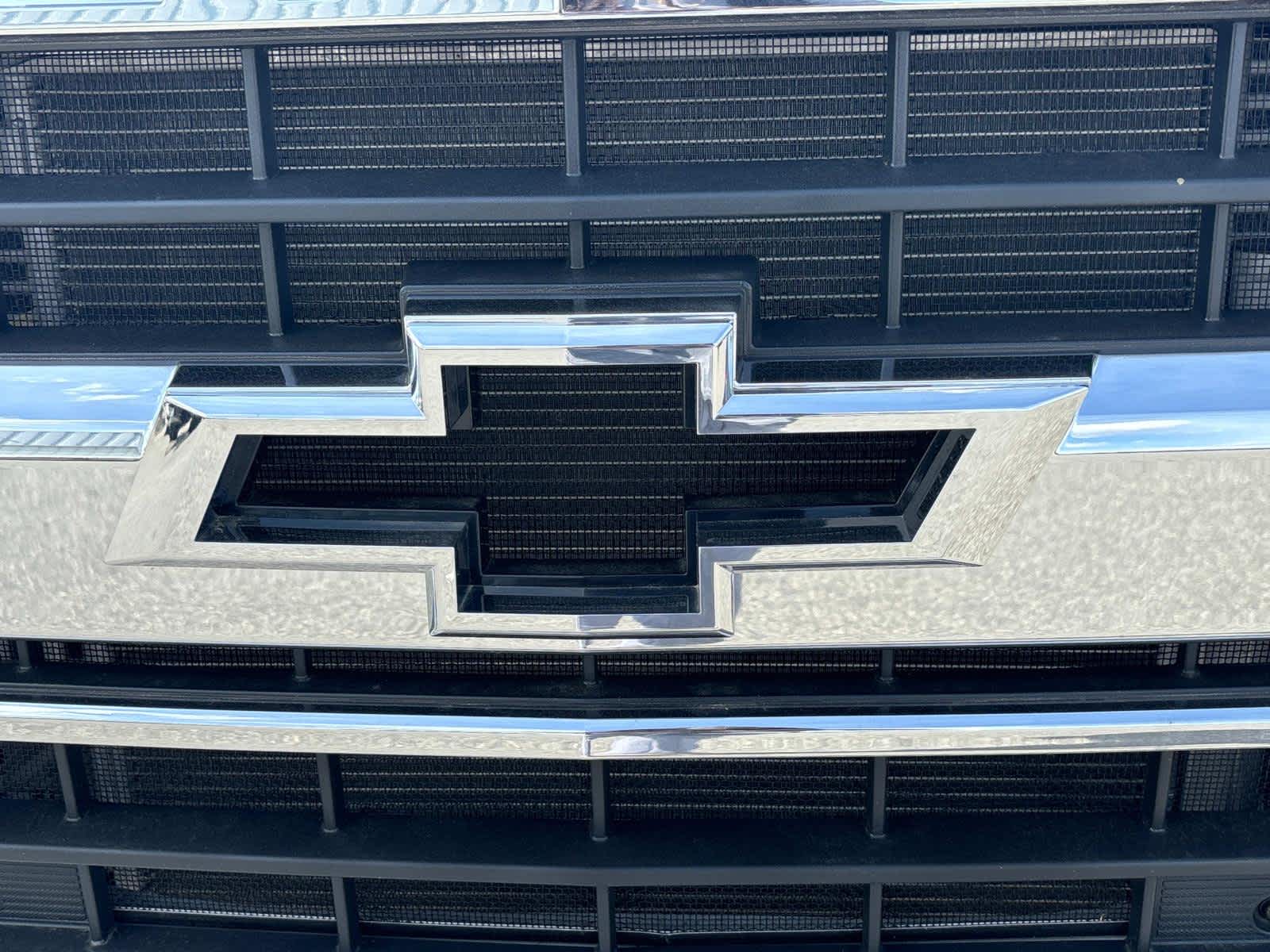 2023 Chevrolet Silverado 5500 HD Work Truck