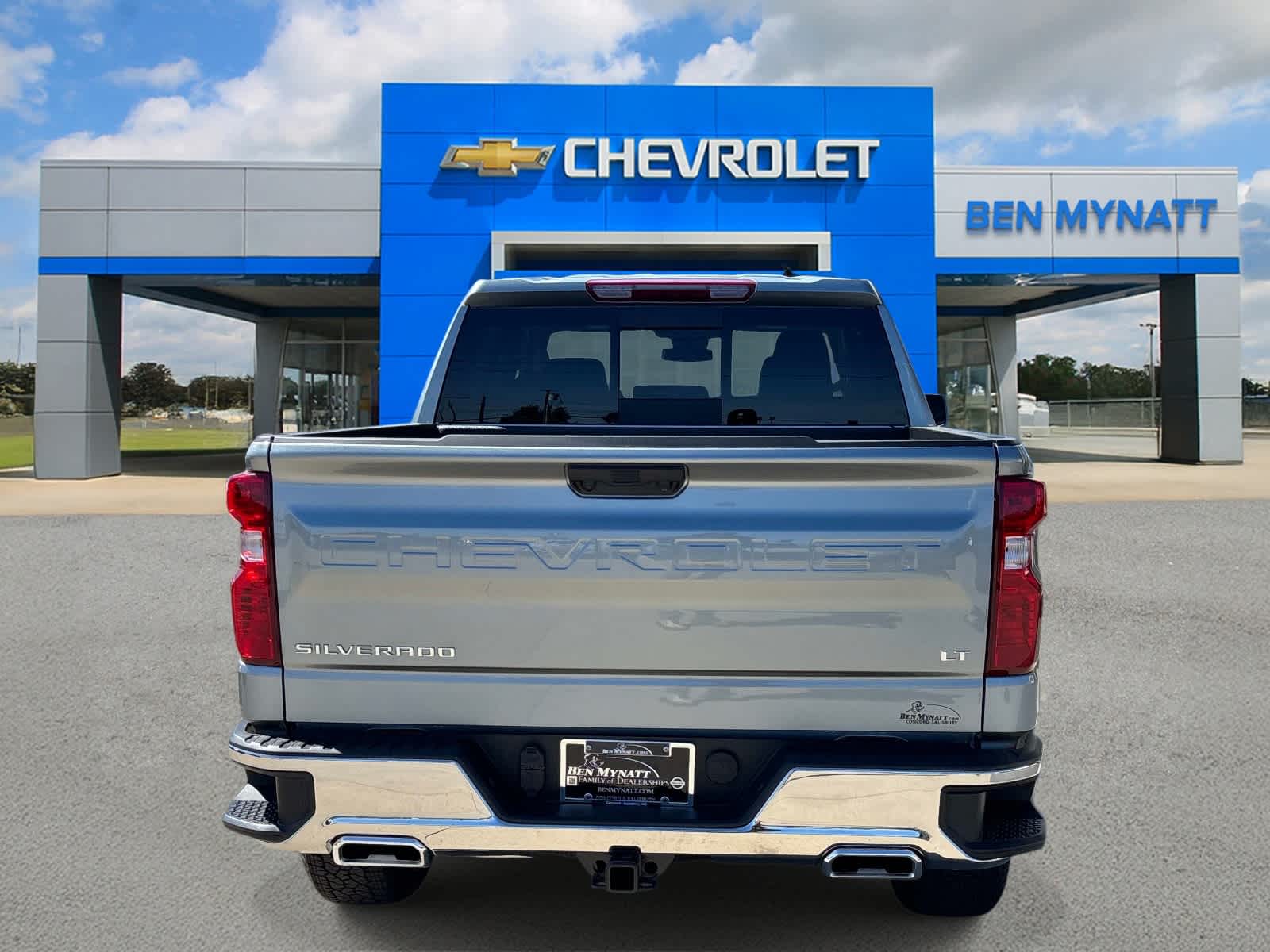 2026 Chevrolet Silverado 1500 LT