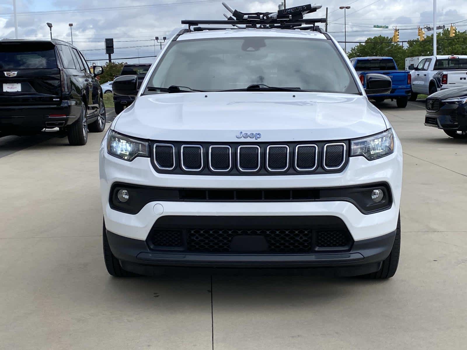 2022 Jeep Compass Latitude Lux
