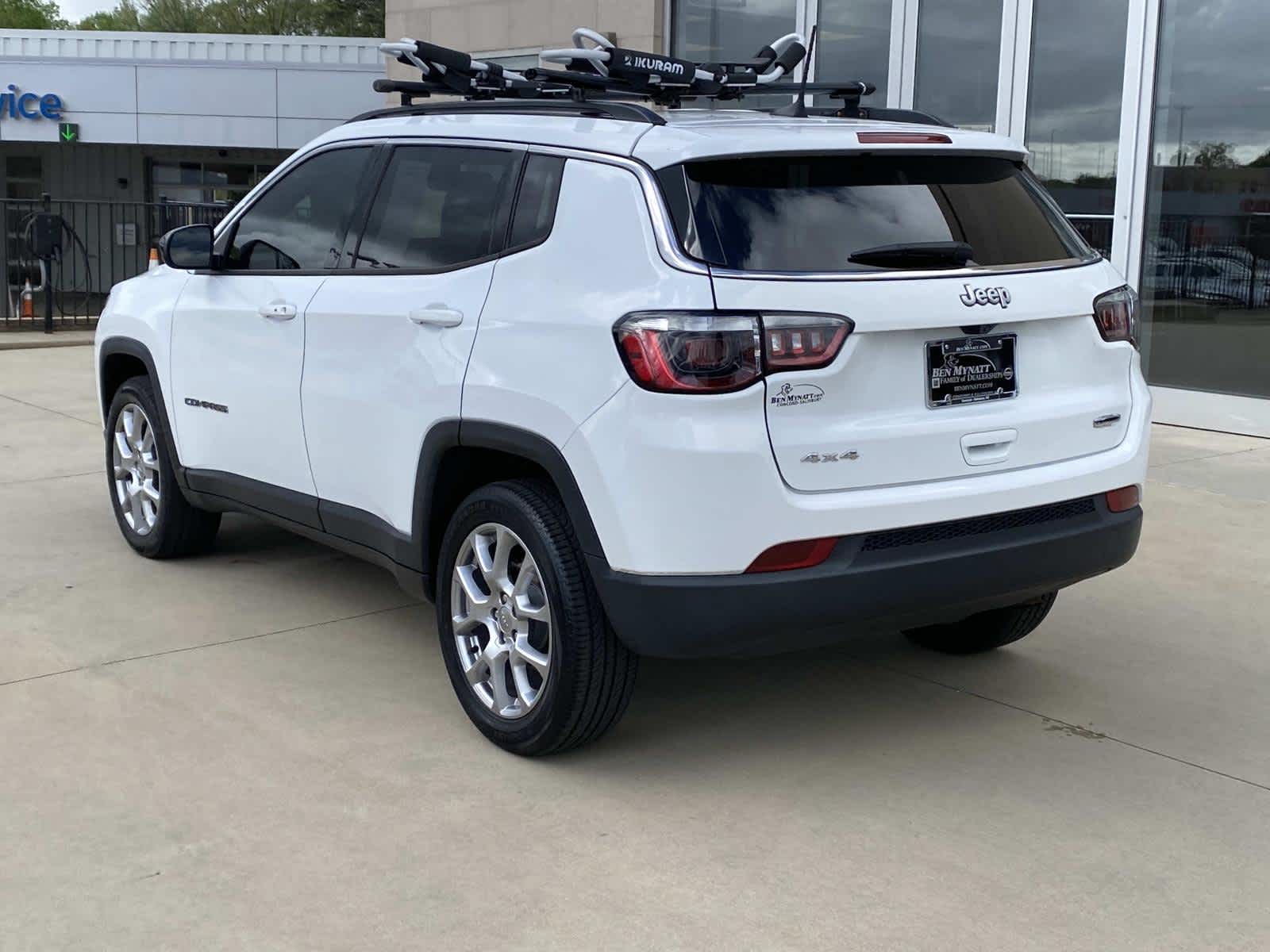2022 Jeep Compass Latitude Lux