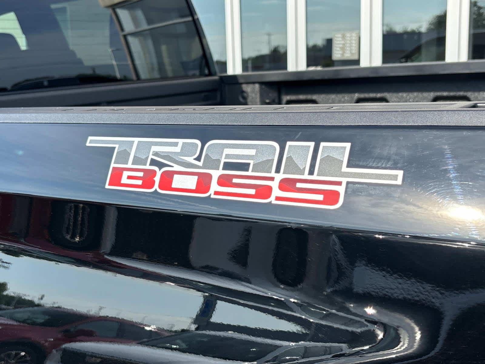 2025 Chevrolet Silverado 1500 Custom Trail Boss