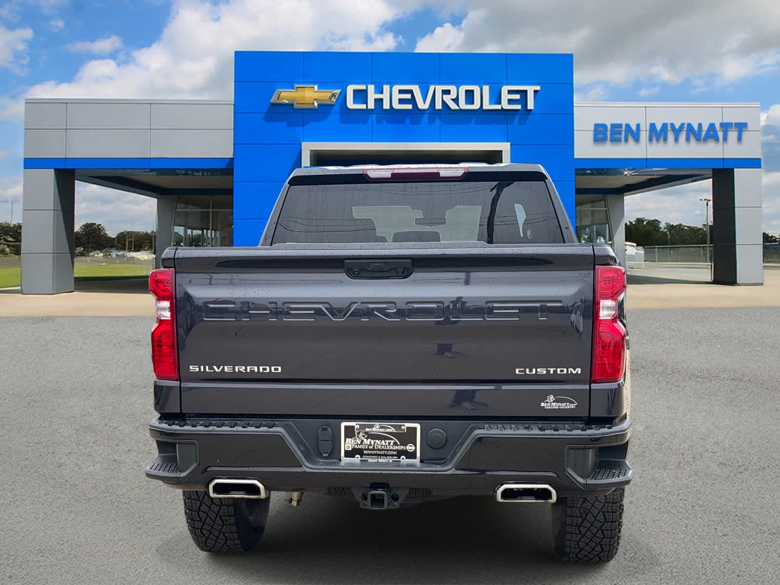 2023 Chevrolet Silverado 1500 Custom Trail Boss