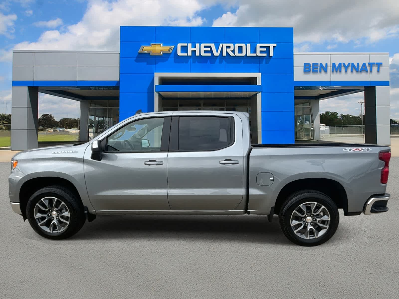 2026 Chevrolet Silverado 1500 LT