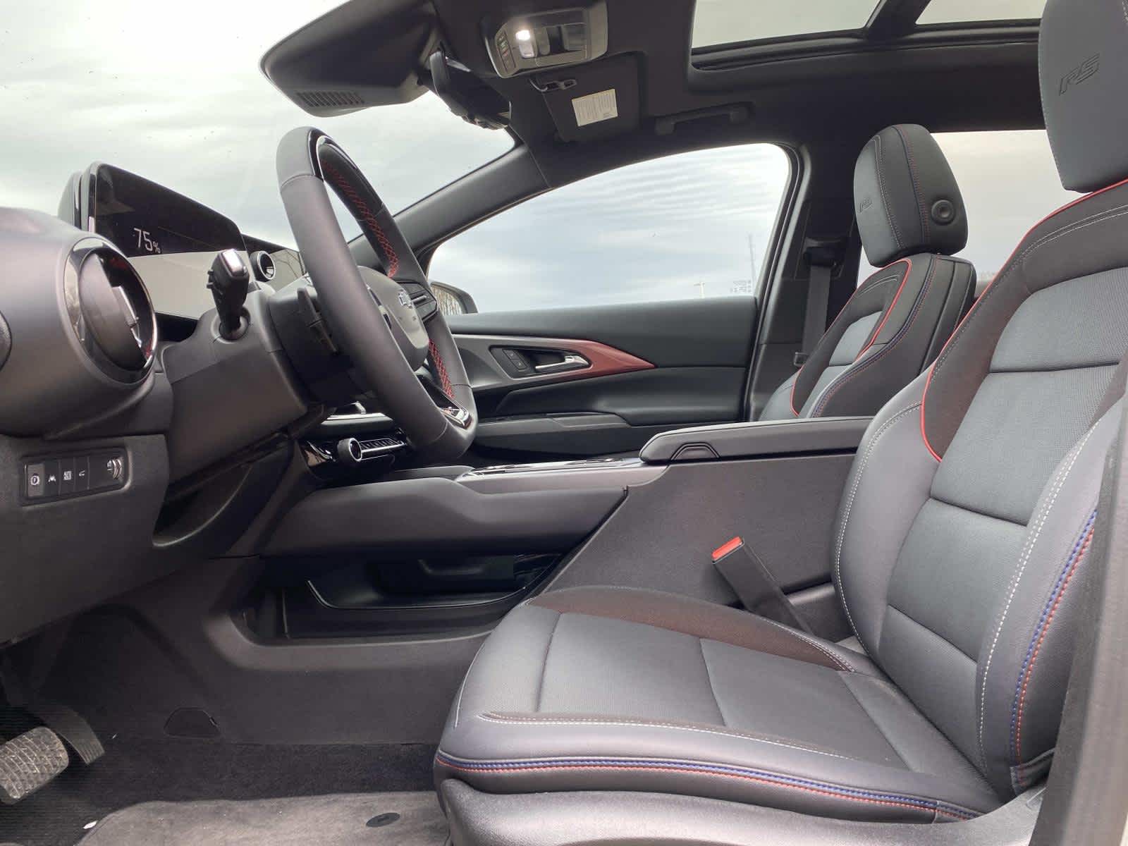 2025 Chevrolet Equinox EV RS