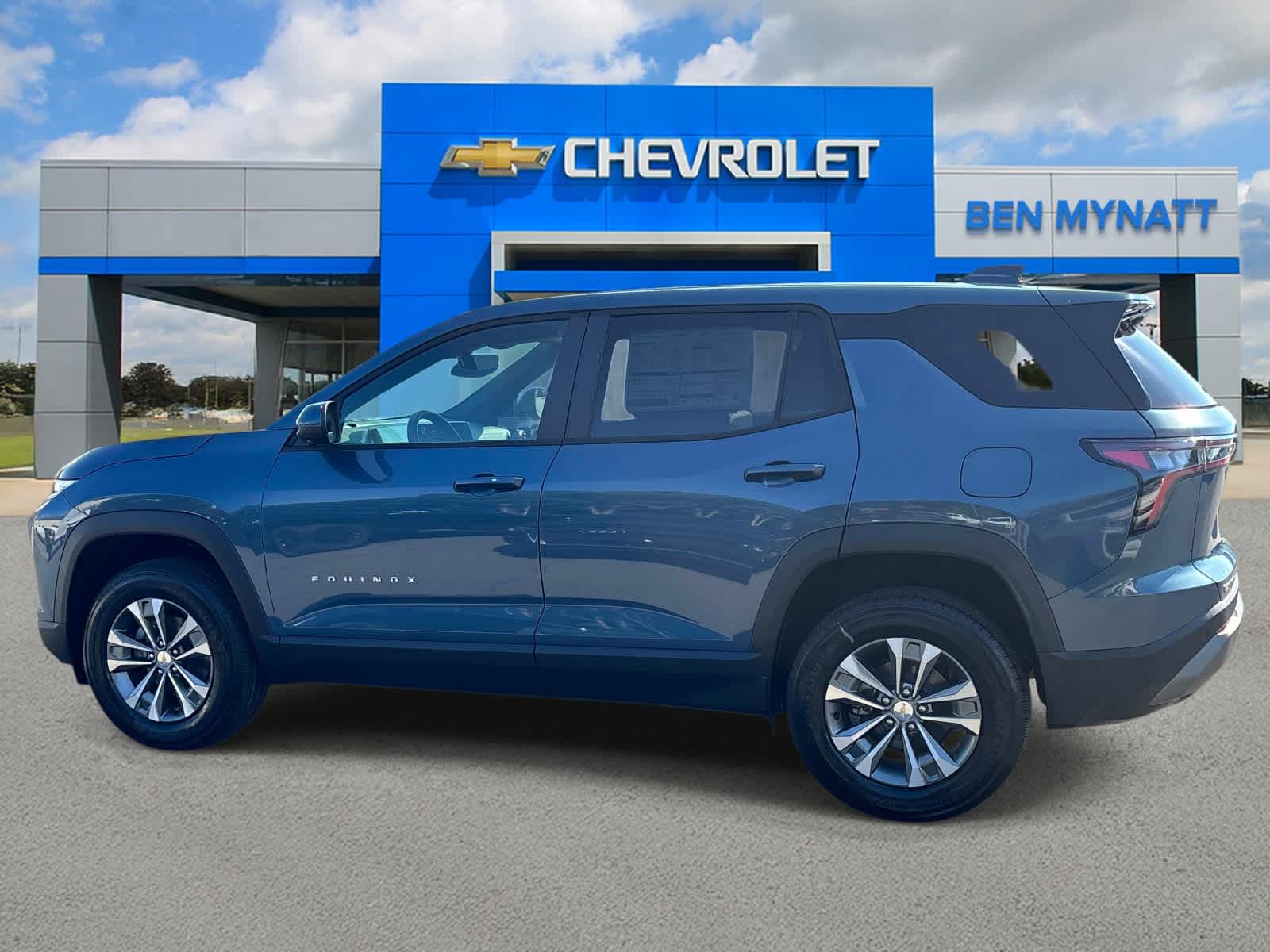 2027 Chevrolet Equinox LT