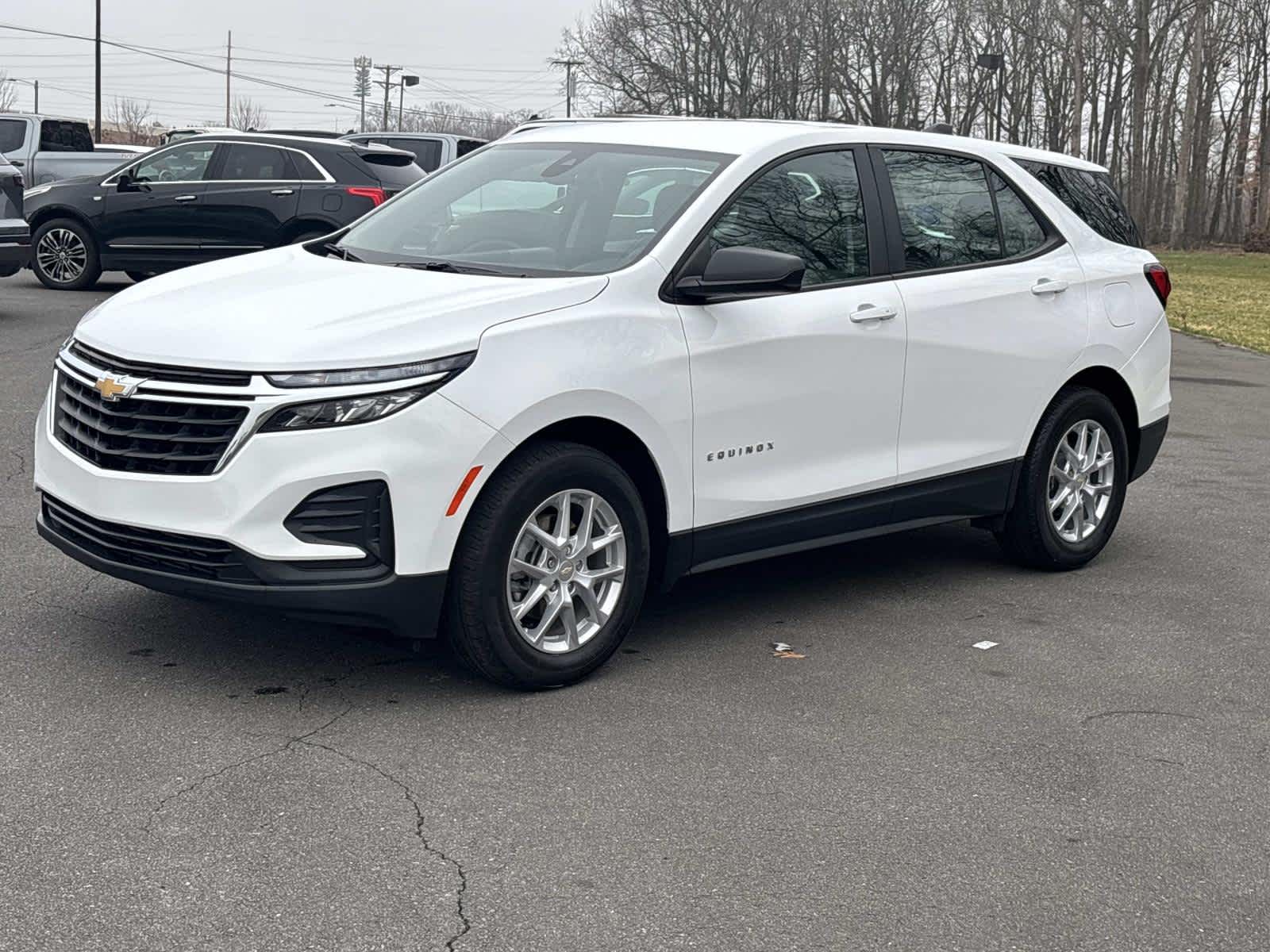 2023 Chevrolet Equinox LS