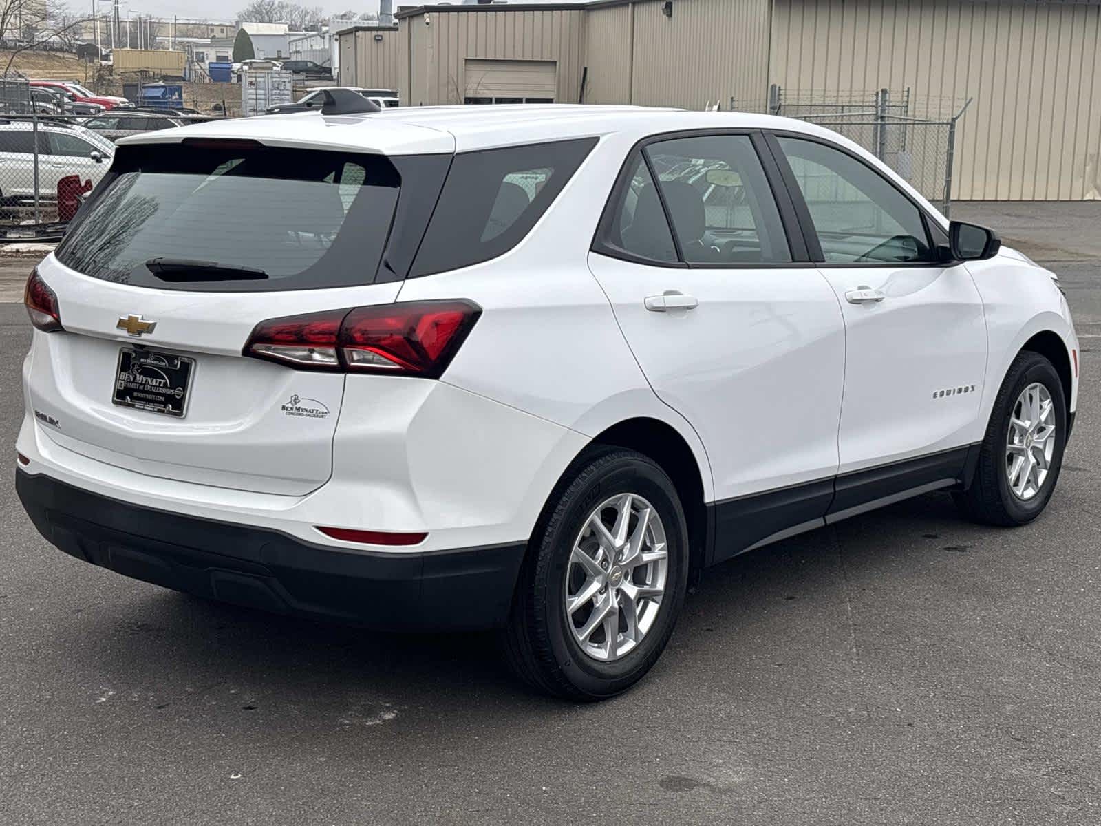 2023 Chevrolet Equinox LS