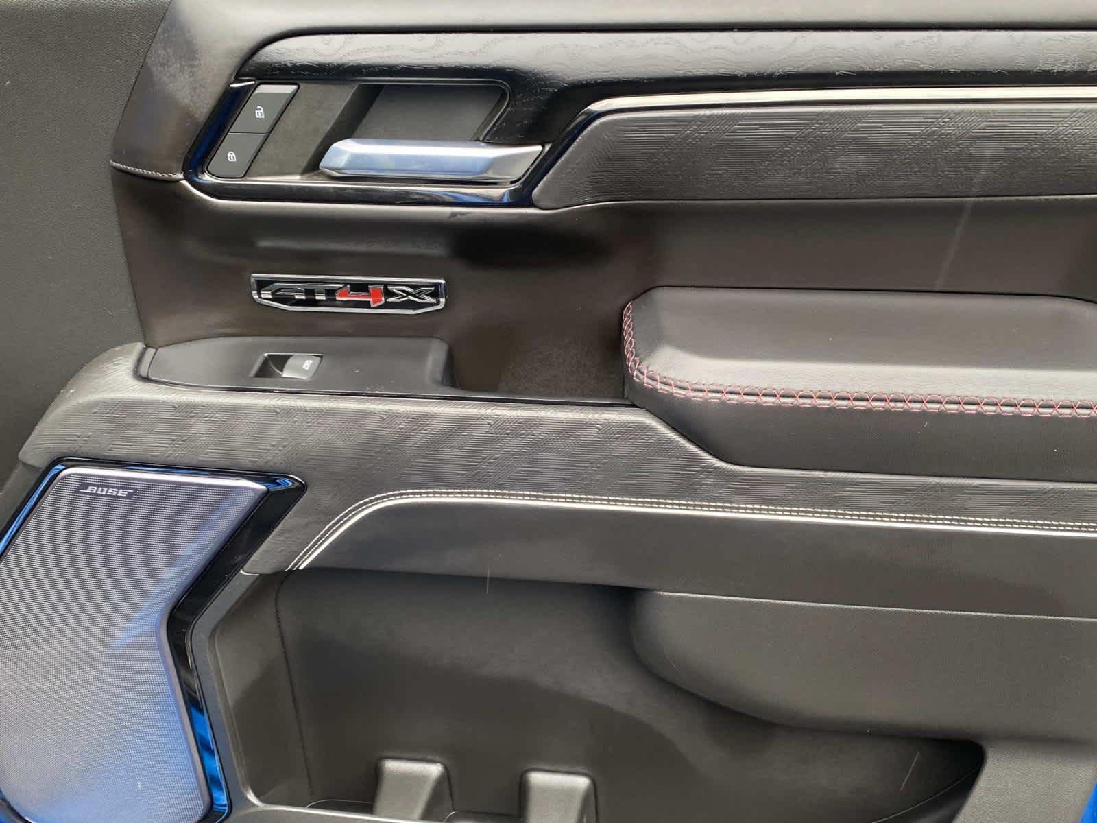 2023 GMC Sierra 1500 AT4X