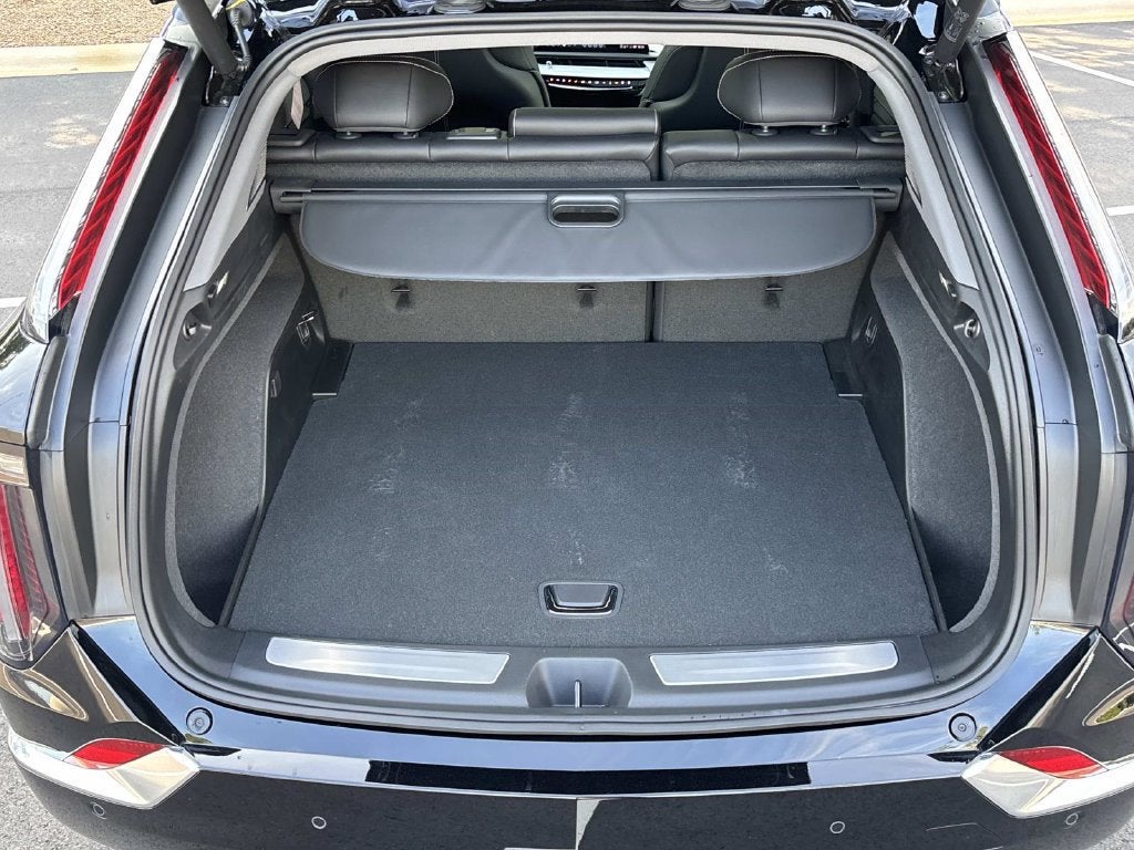2026 Cadillac OPTIQ Premium Luxury