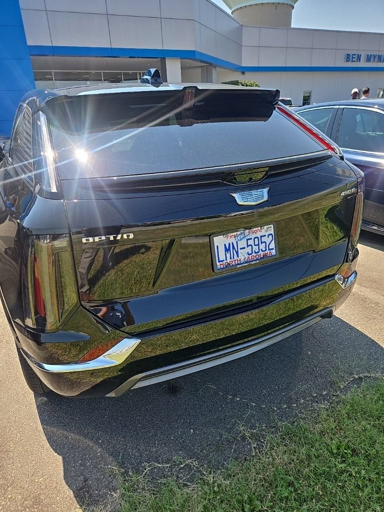 2026 Cadillac OPTIQ Premium Luxury