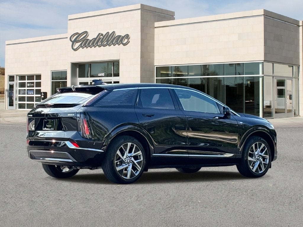 2026 Cadillac OPTIQ Premium Luxury