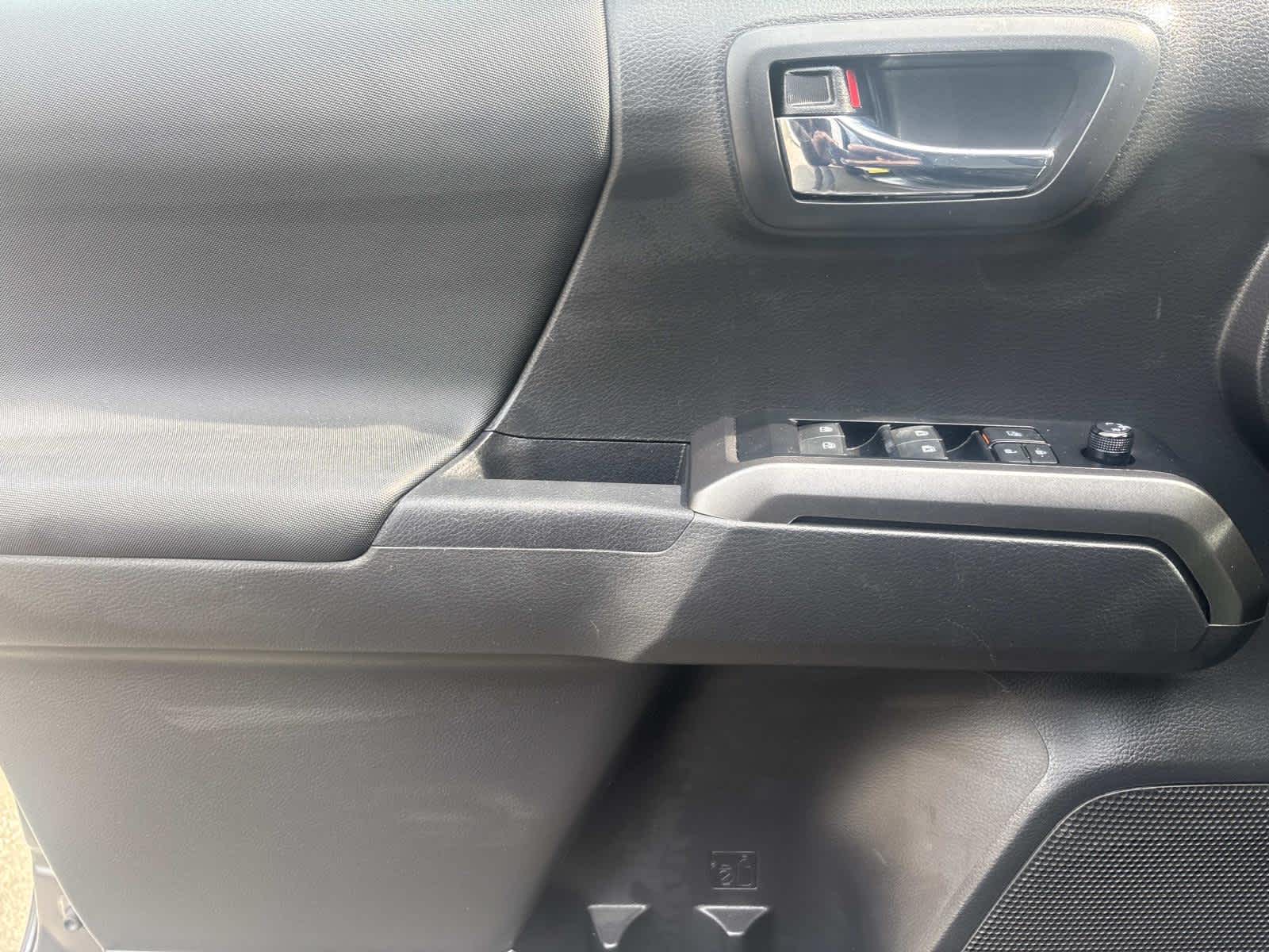 2023 Toyota Tacoma 4WD SR5