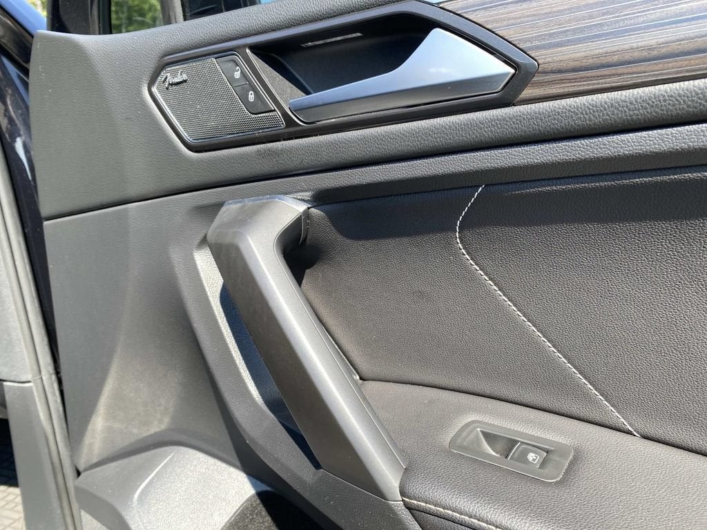 2022 Volkswagen Tiguan SEL R-Line