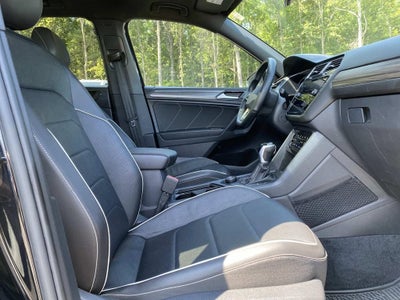 2022 Volkswagen Tiguan SEL R-Line