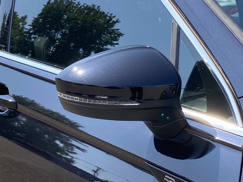 2022 Volkswagen Tiguan SEL R-Line