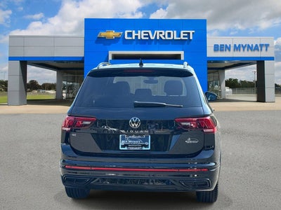2022 Volkswagen Tiguan SE R-Line Black