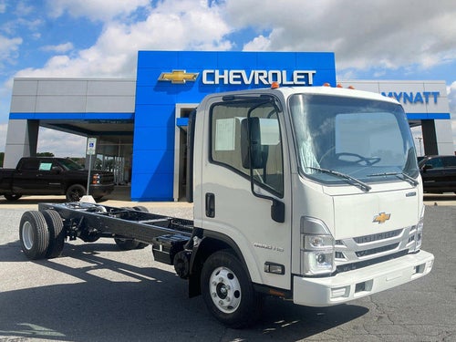 2025 Chevrolet Low Cab Forward 3500 Base