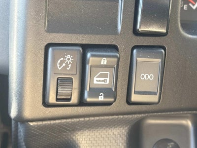 2025 Chevrolet Low Cab Forward 3500 Base