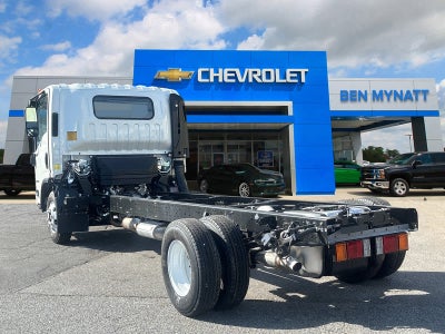 2025 Chevrolet Low Cab Forward 3500 Base