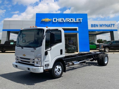 2024 Chevrolet Low Cab Forward 3500 Base