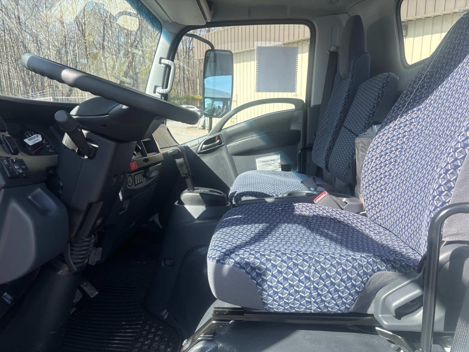 2025 Chevrolet Low Cab Forward 3500 Base