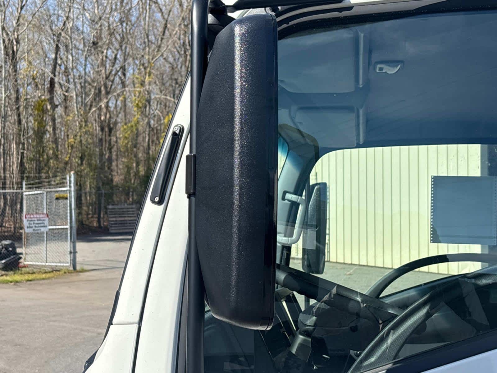 2025 Chevrolet Low Cab Forward 3500 Base