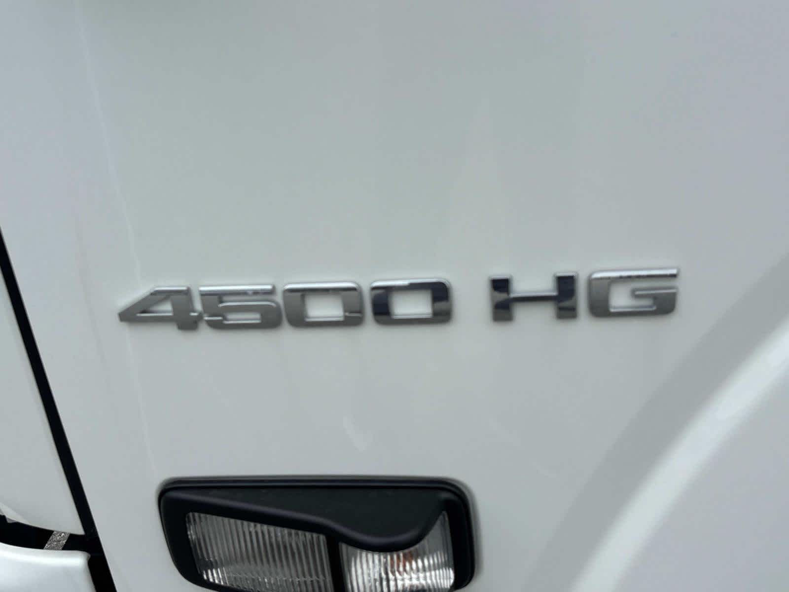 2025 Chevrolet Low Cab Forward 4500 Base