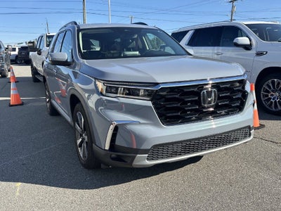 2025 Honda Pilot Touring
