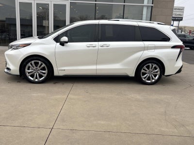 2021 Toyota Sienna Limited